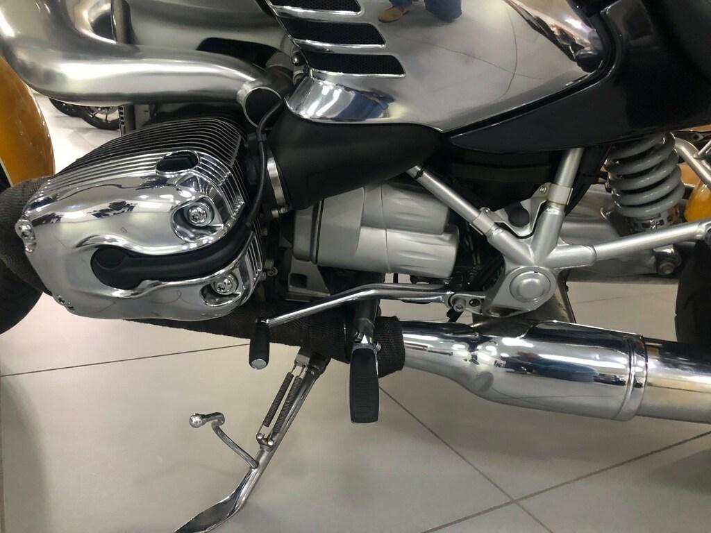 R 1200 C