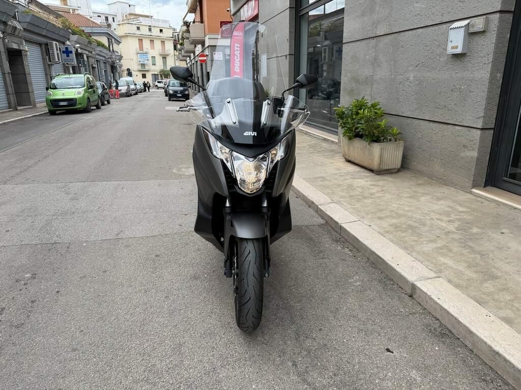 INTEGRA 750