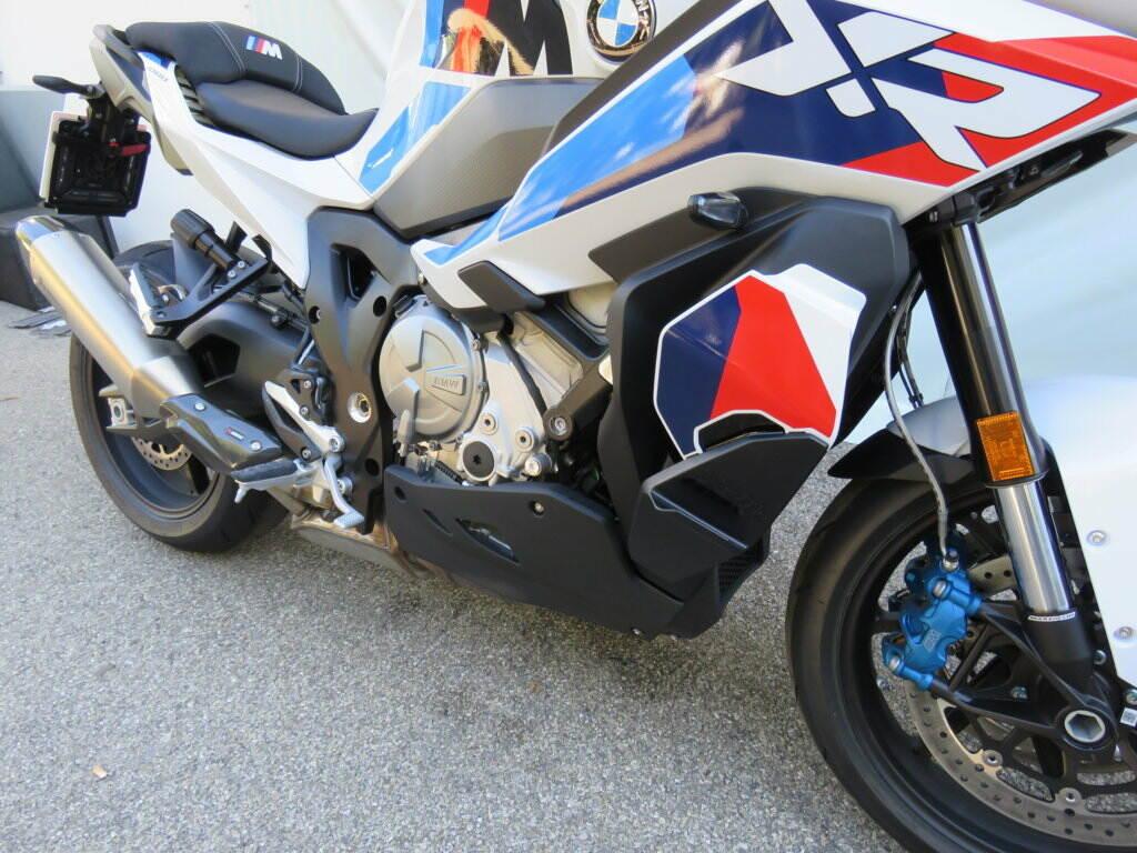 M 1000 XR