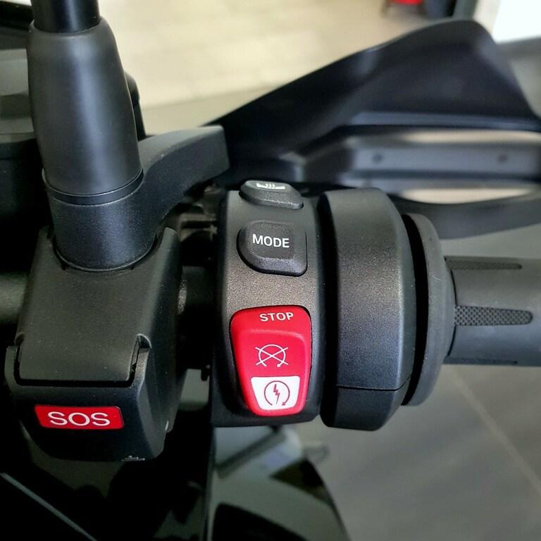 S 1000 XR