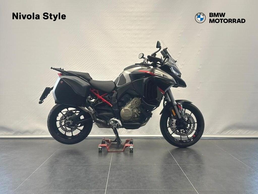 MULTISTRADA V4