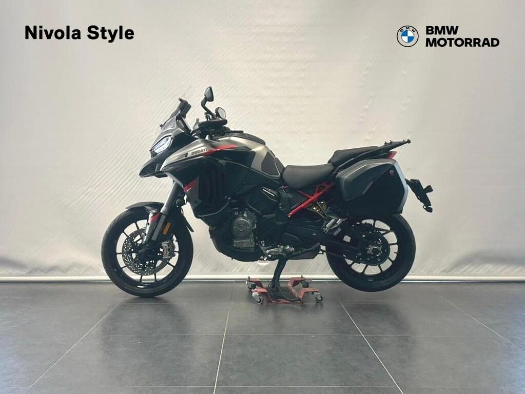 MULTISTRADA V4