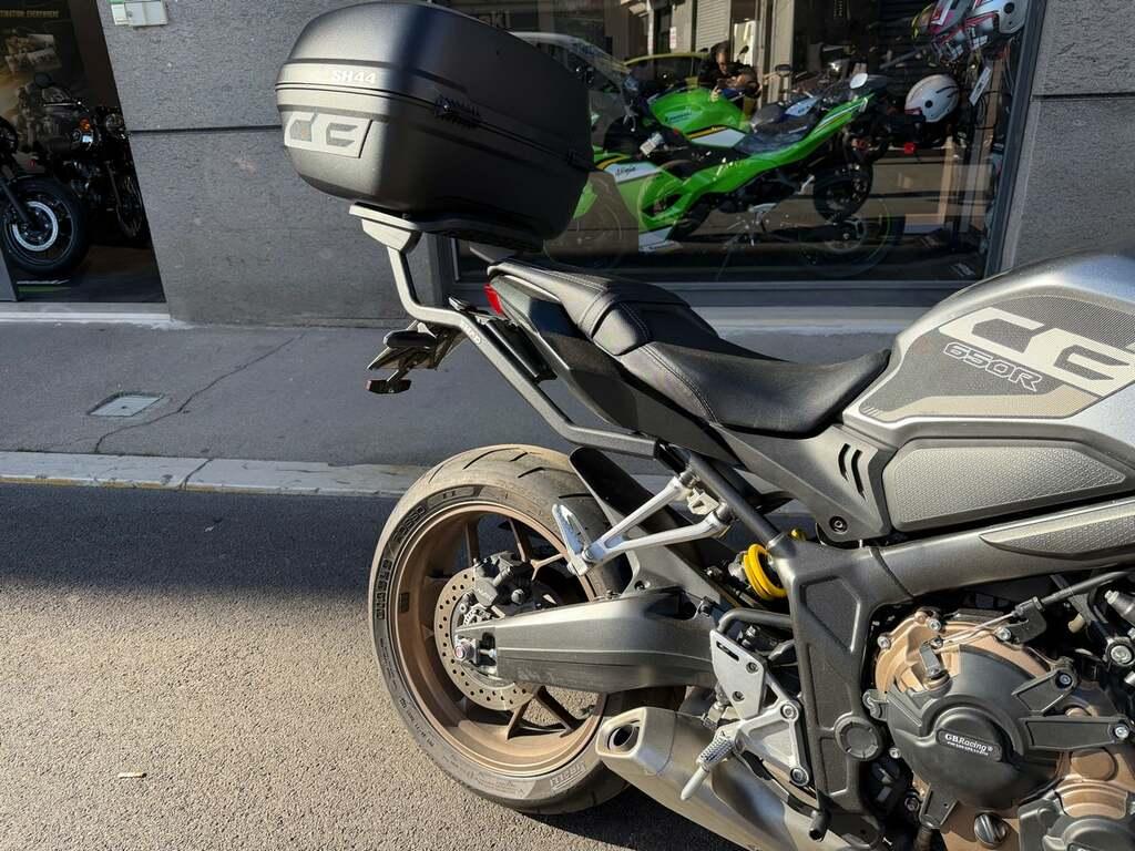 CB 650 R