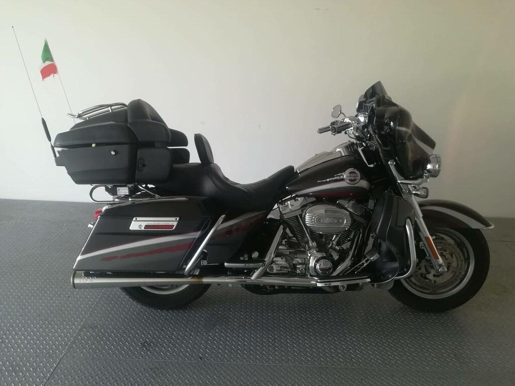 ELECTRA GLIDE 1690 SCREAMIN'EAGLE