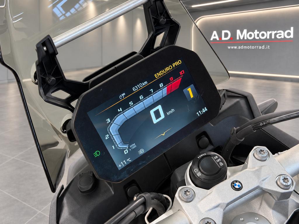 F 900 GS