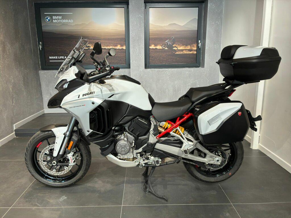 MULTISTRADA V4