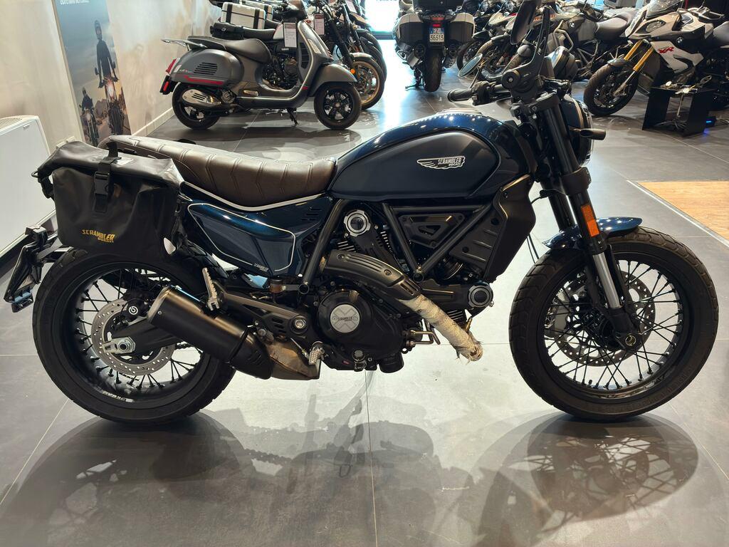SCRAMBLER 800