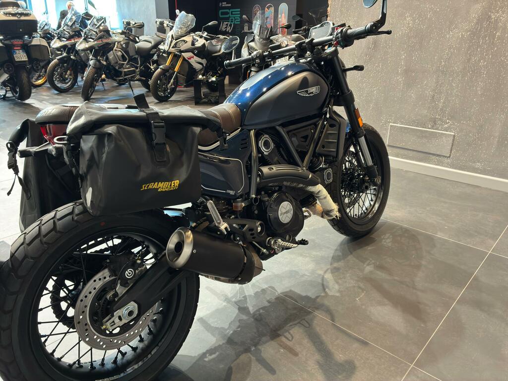 SCRAMBLER 800