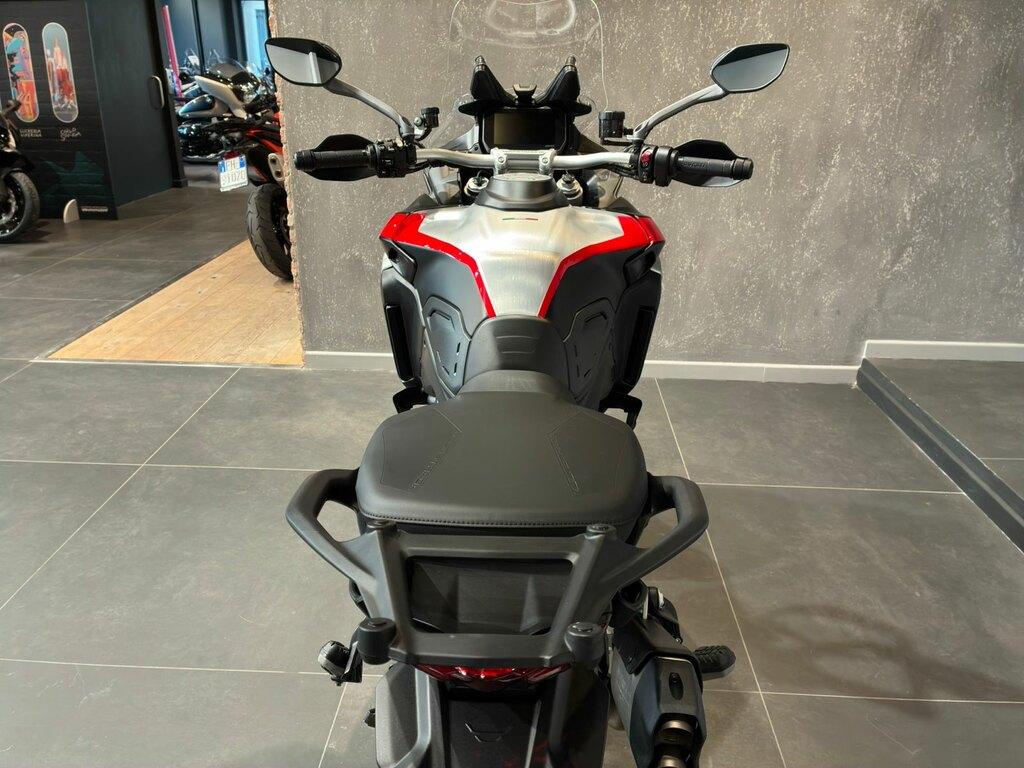 MULTISTRADA V4