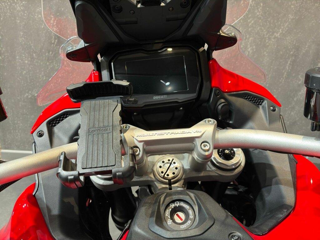 MULTISTRADA V4