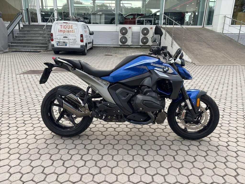R 1300 R