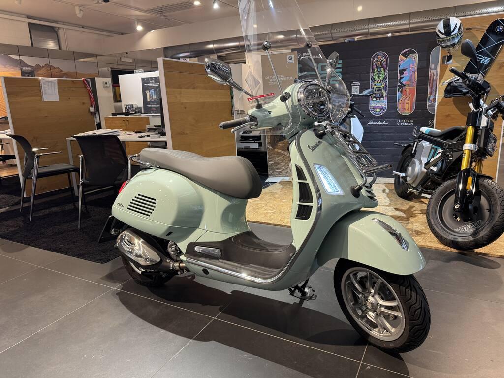 VESPA GTS 300