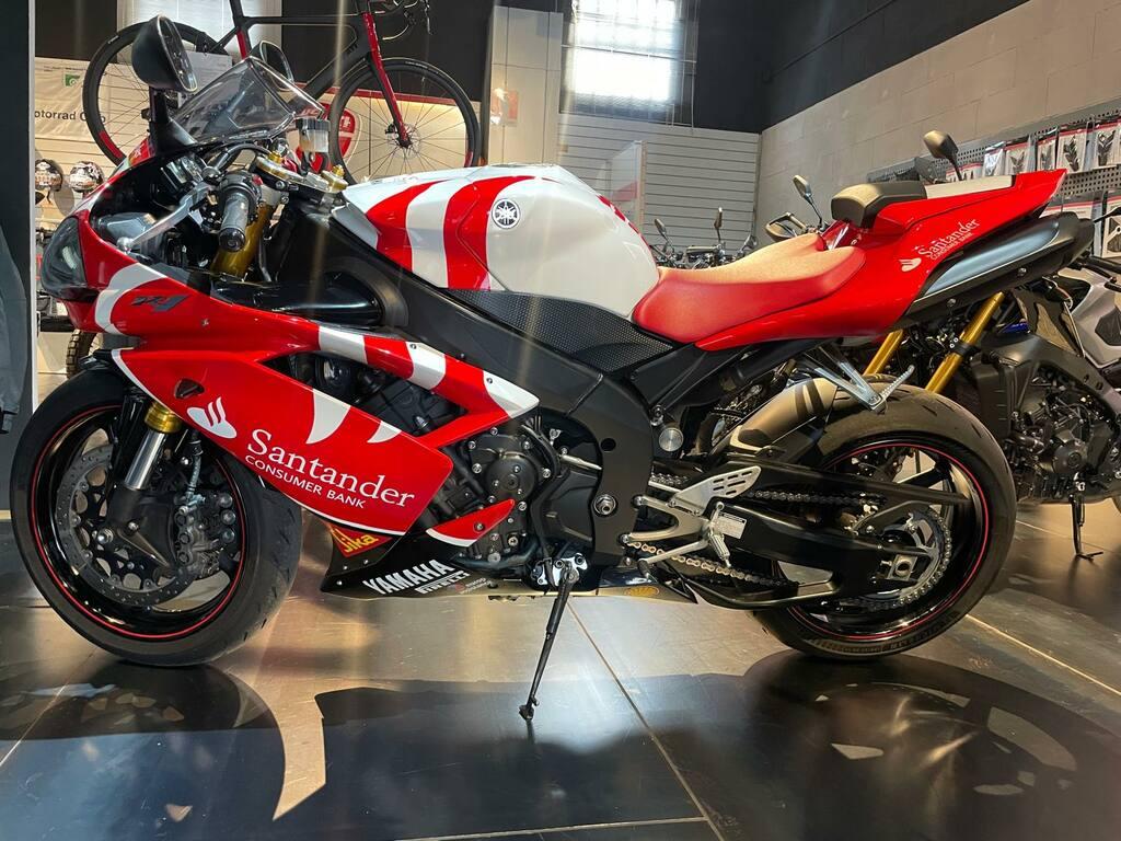YZF R1 1000