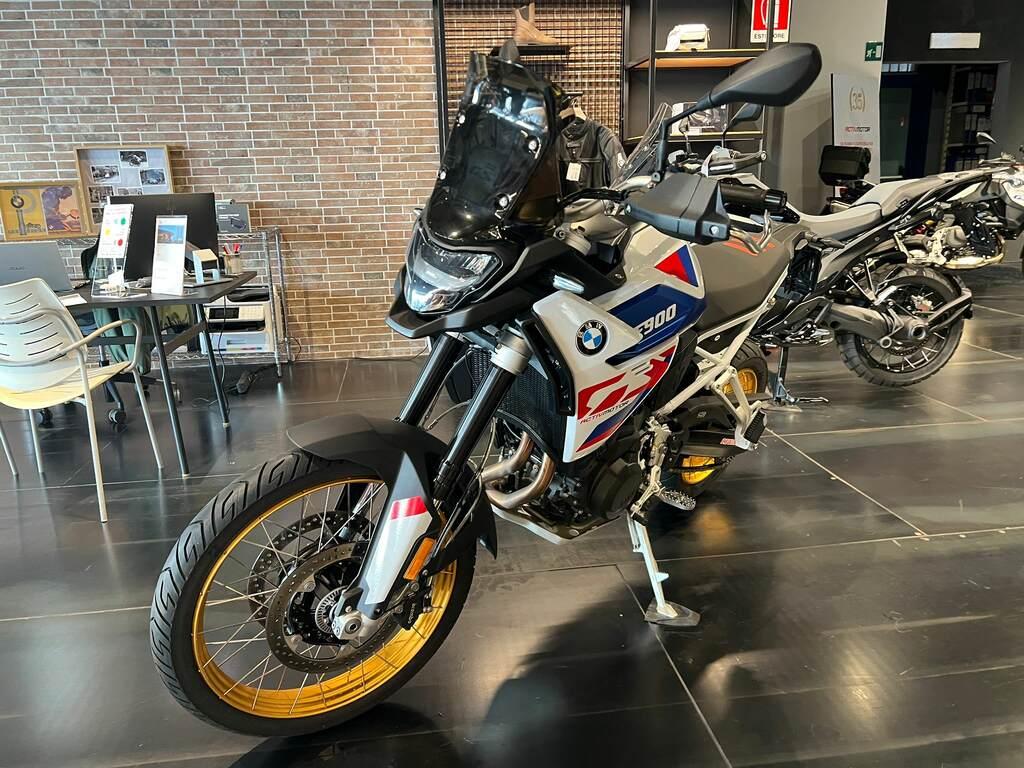 F 900 GS