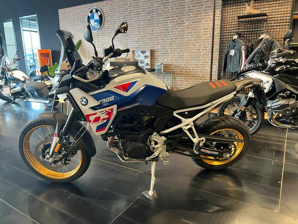 F 900 GS