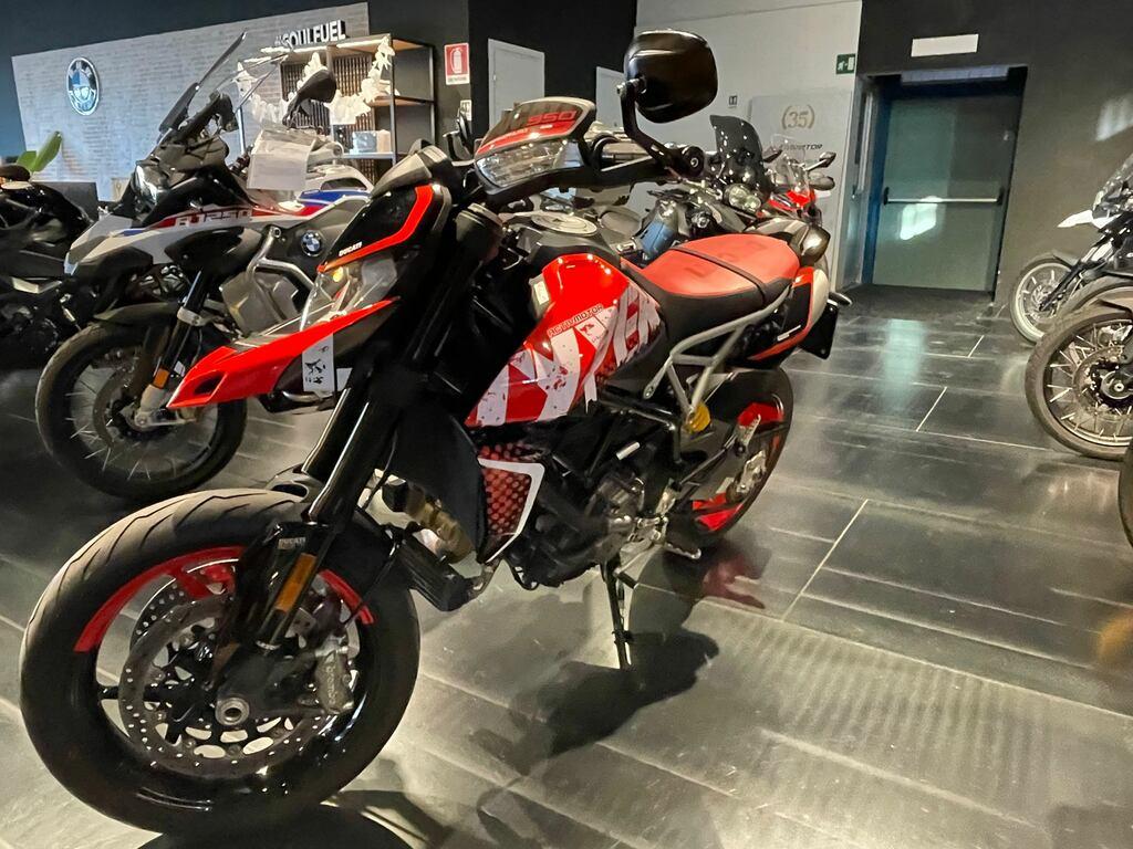 HYPERMOTARD 950