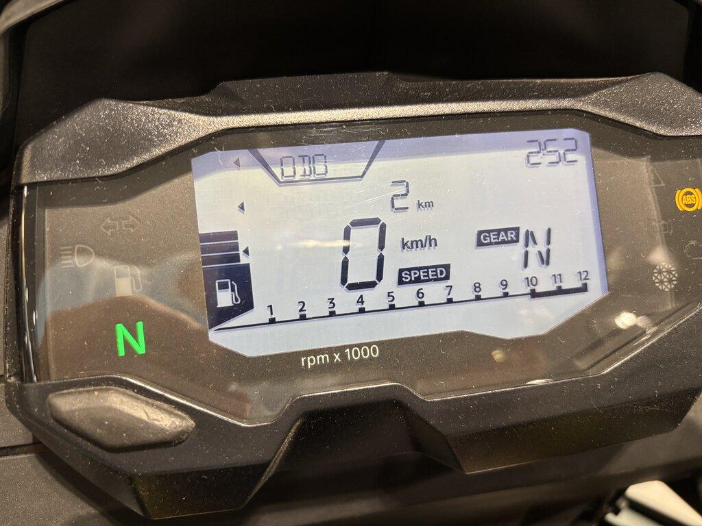 G 310 GS