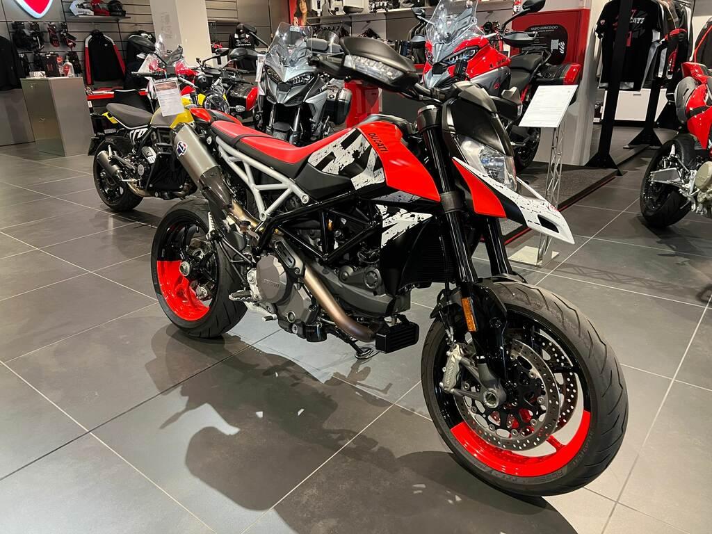 HYPERMOTARD 950