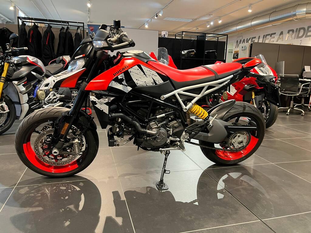 HYPERMOTARD 950