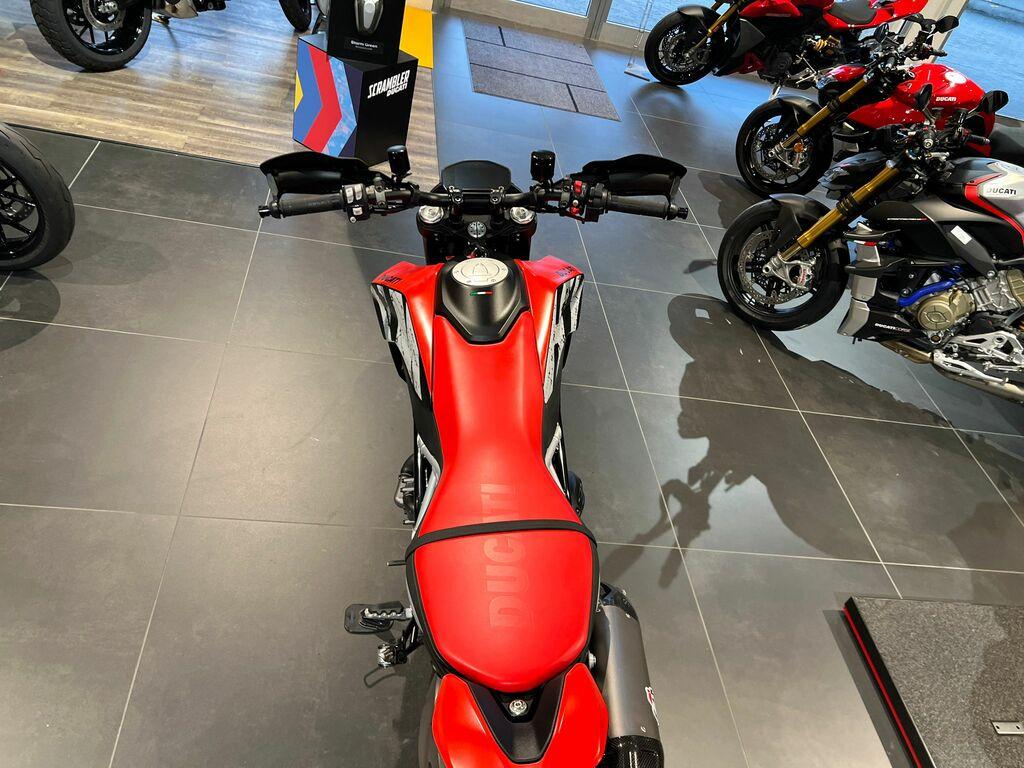 HYPERMOTARD 950