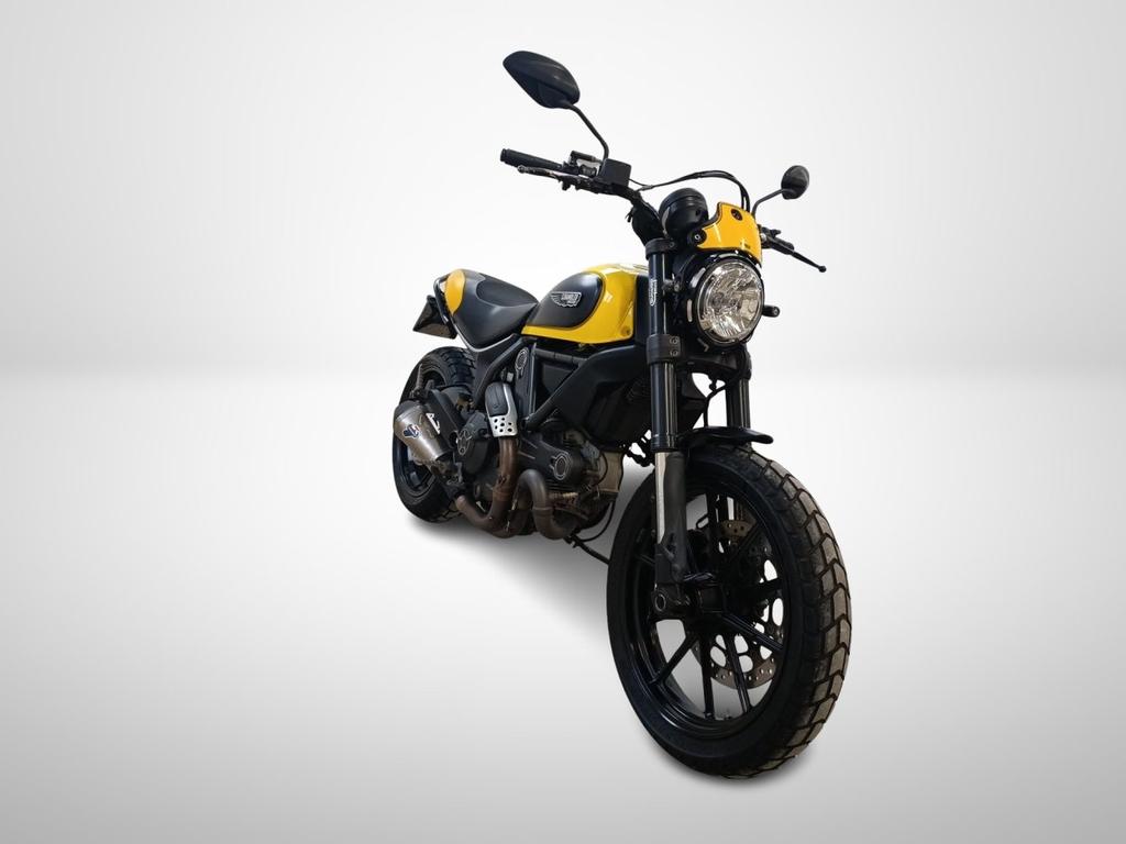 SCRAMBLER 800