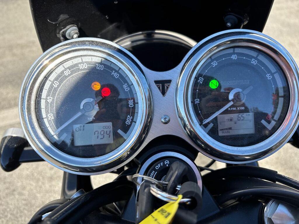 BONNEVILLE 1200 T120