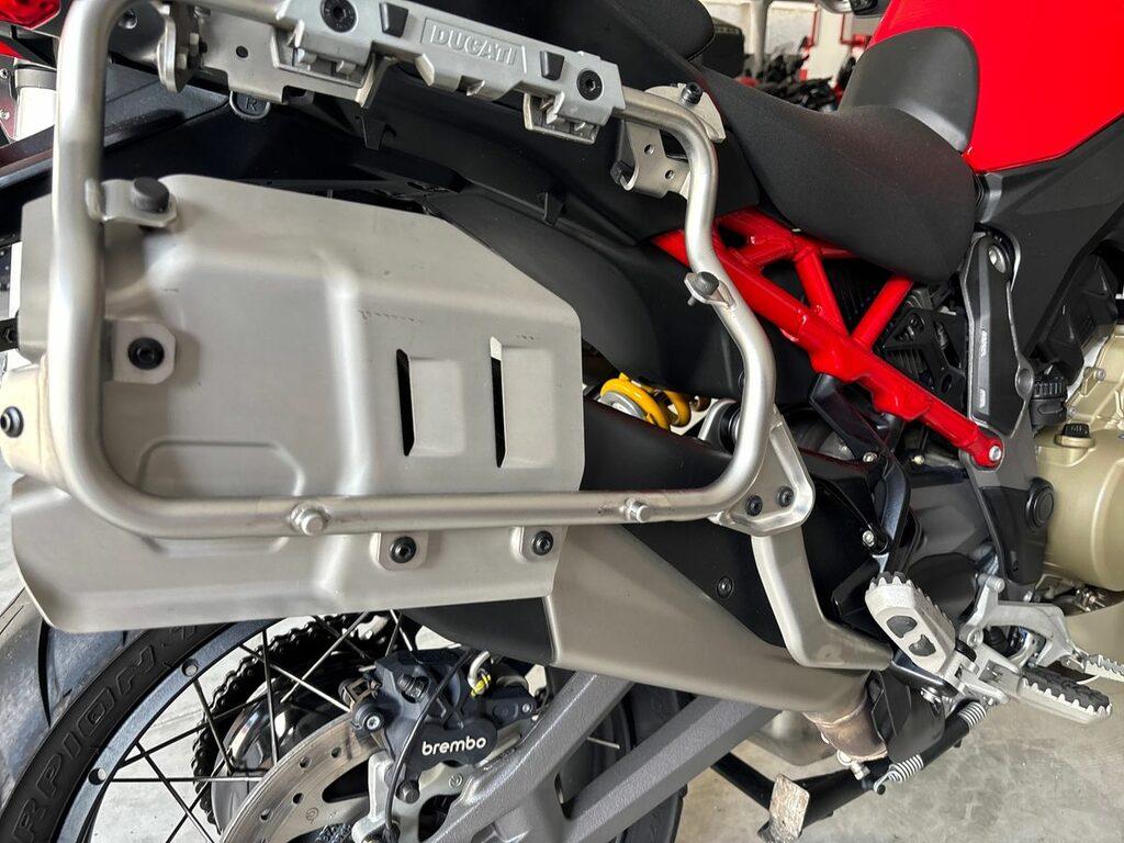 MULTISTRADA V4