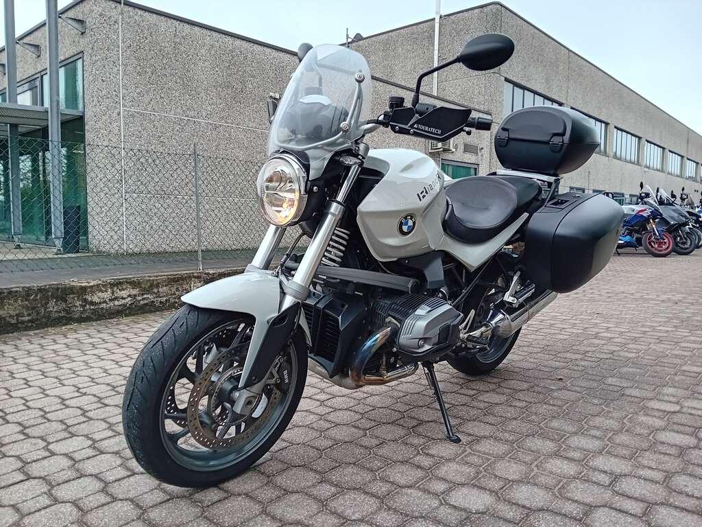 R 1200 R