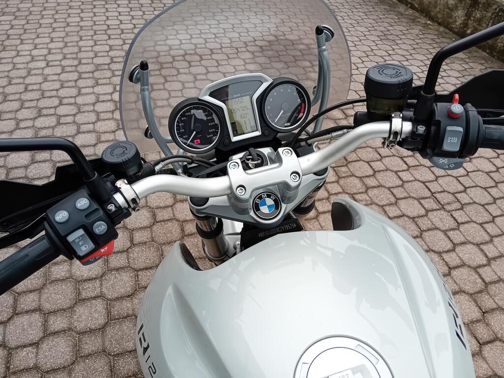 R 1200 R