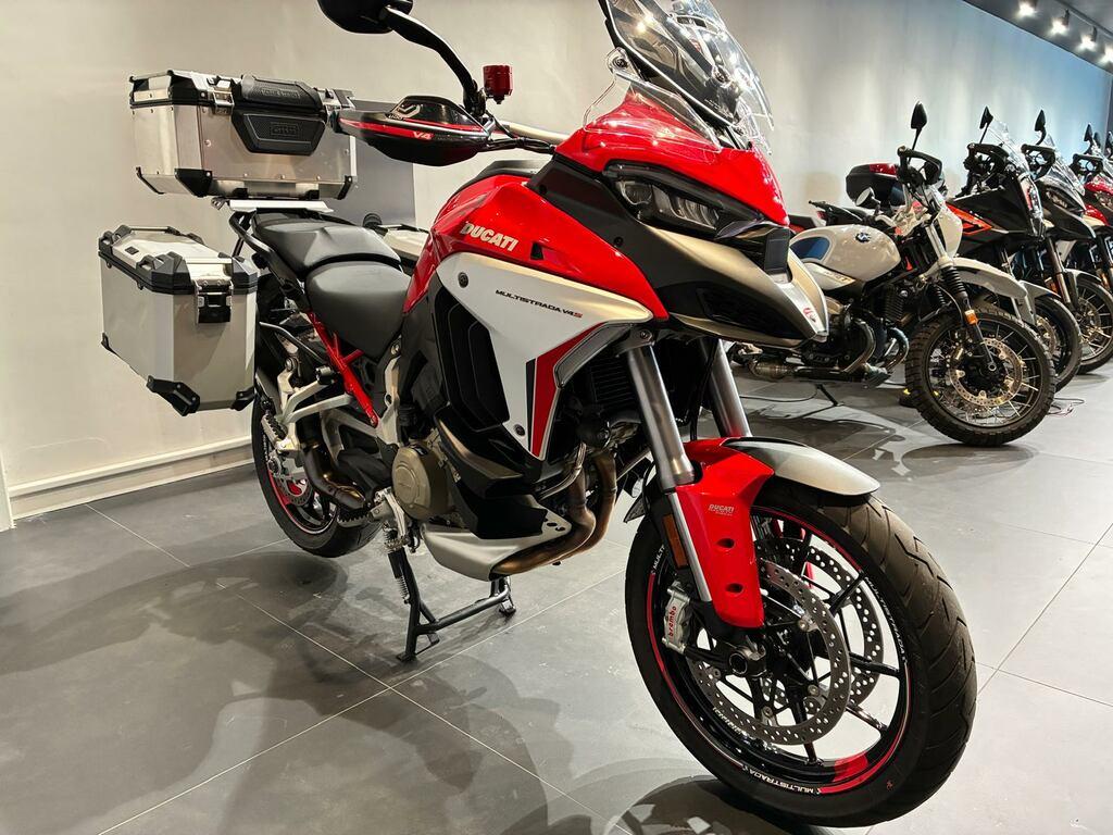 MULTISTRADA V4