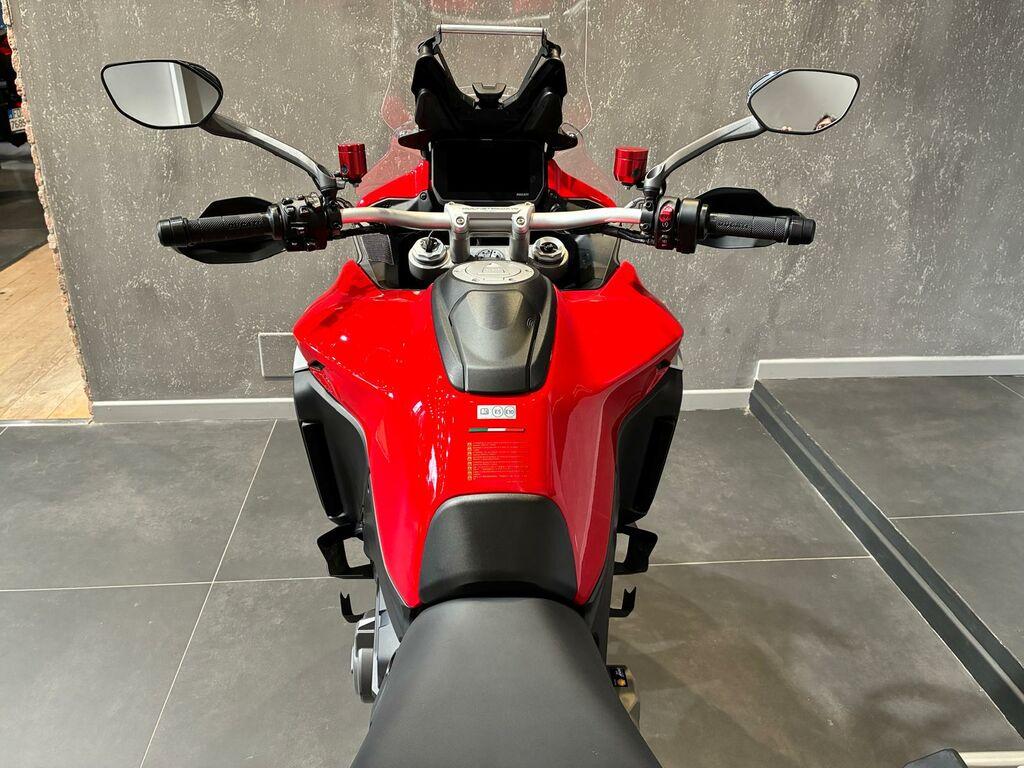 MULTISTRADA V4