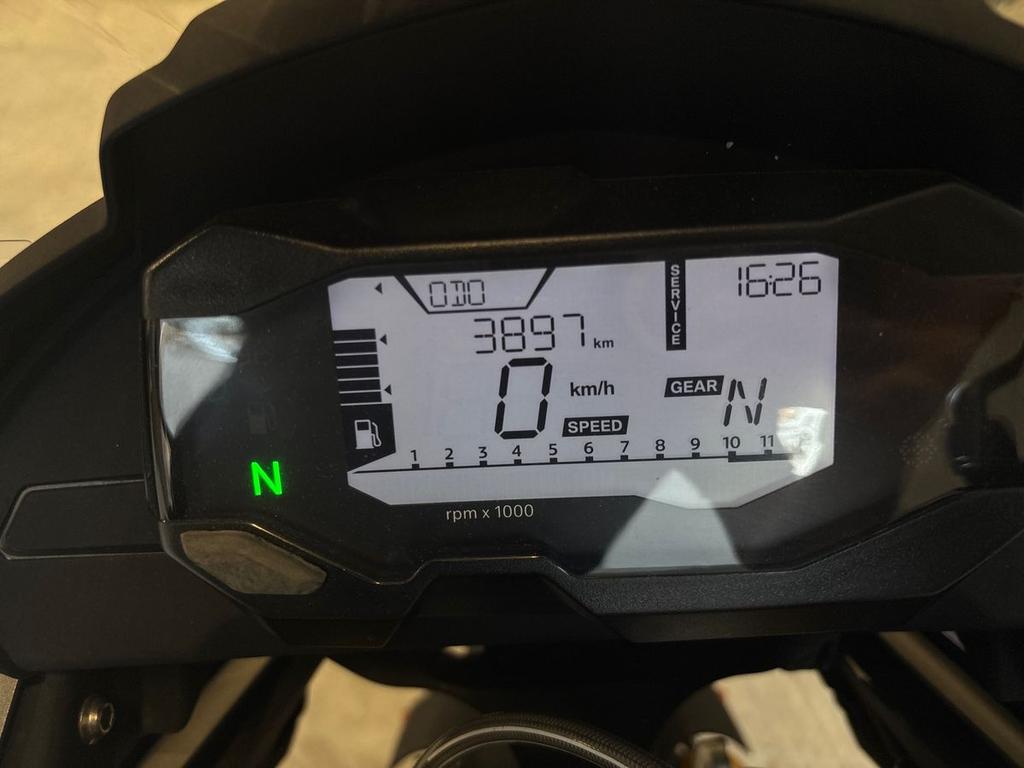 G 310 GS