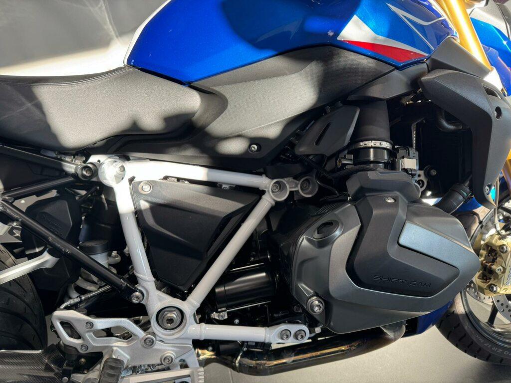 R 1250 R