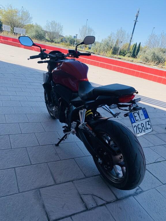 CB 650 R