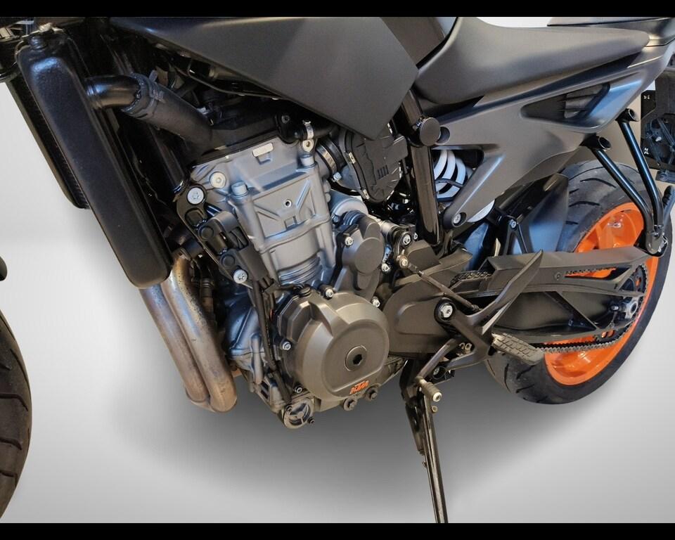 790 DUKE