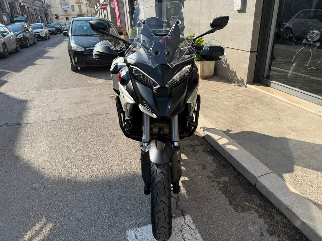 MULTISTRADA V4