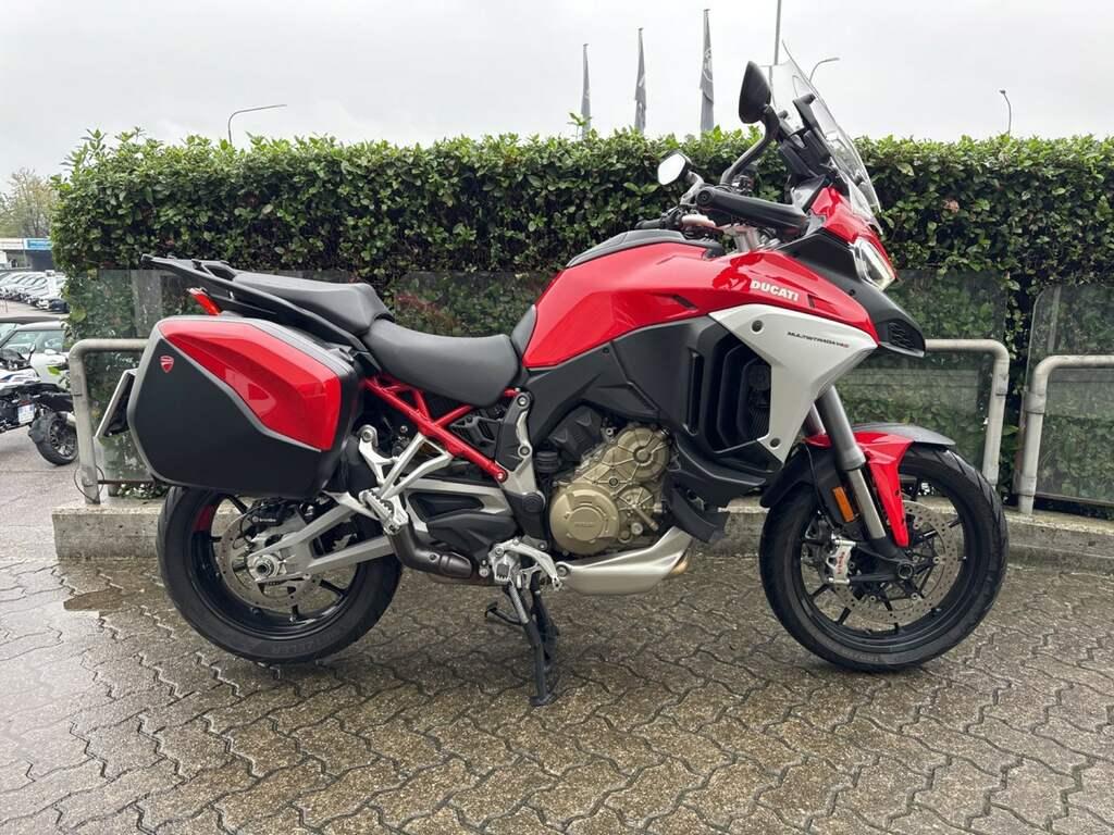 MULTISTRADA V4