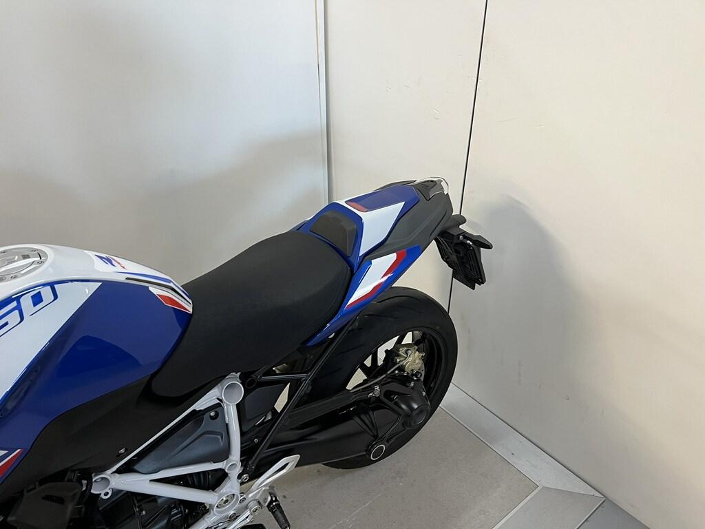R 1250 R