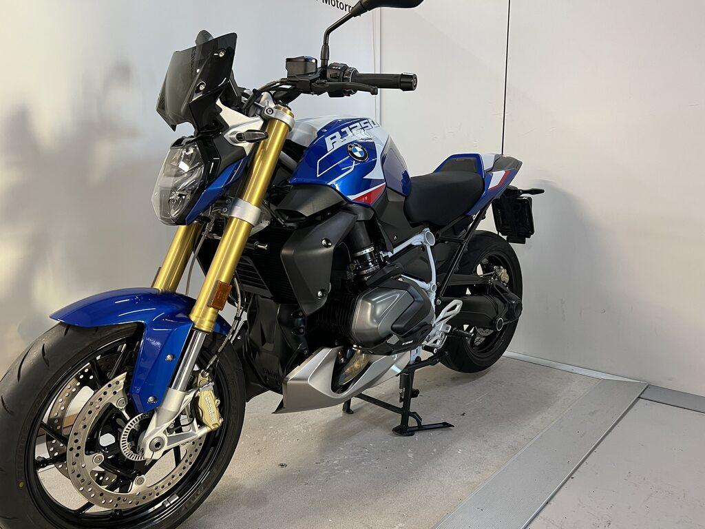 R 1250 R
