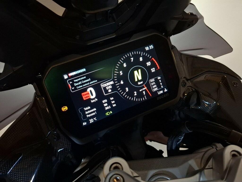 MULTISTRADA V4