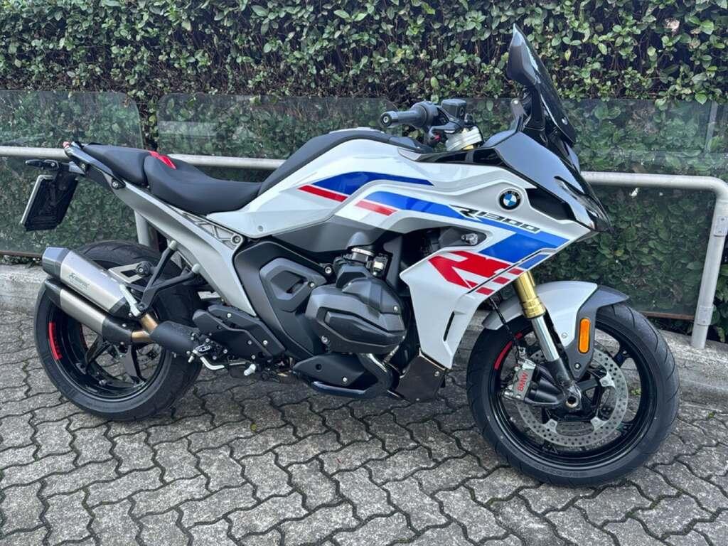R 1300 RS
