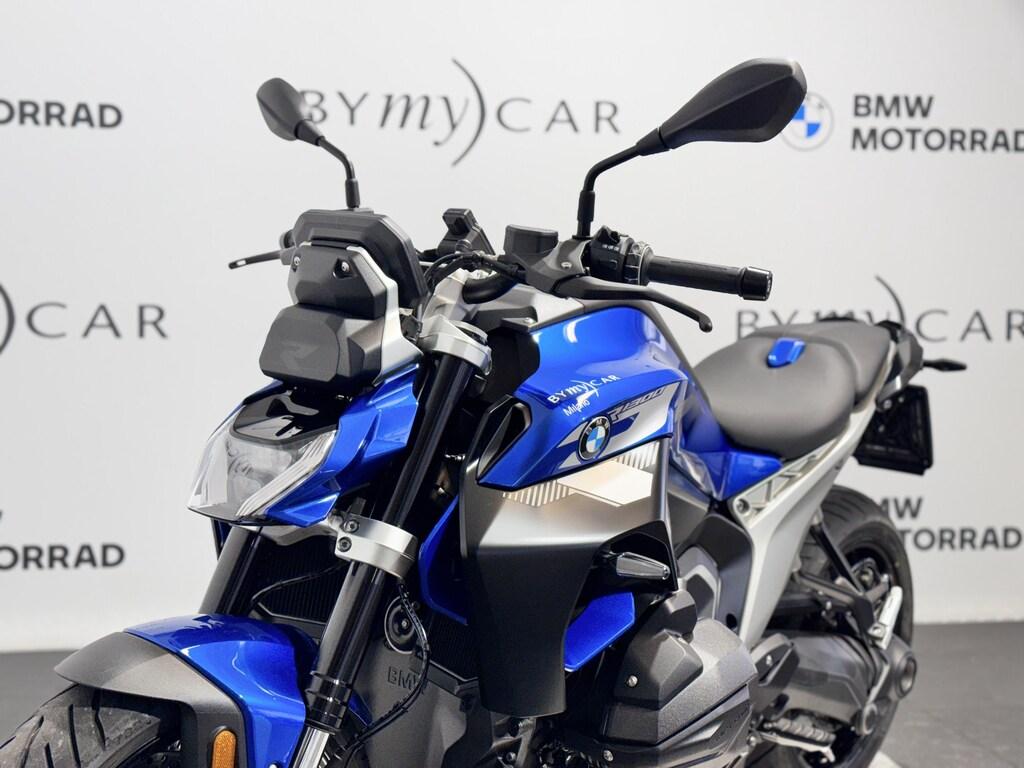 R 1300 R