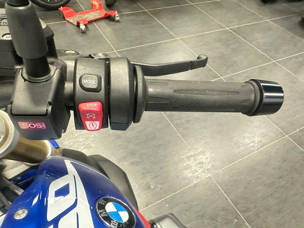R 1250 R