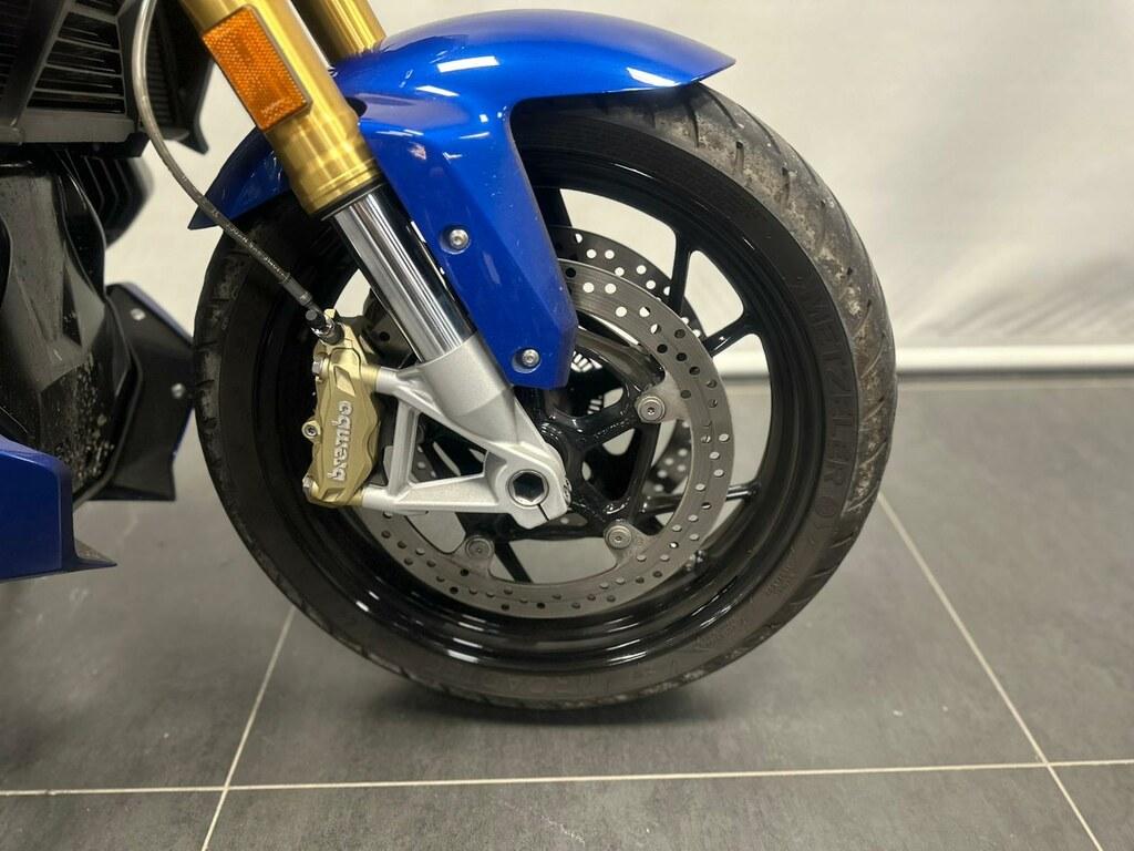 R 1250 R