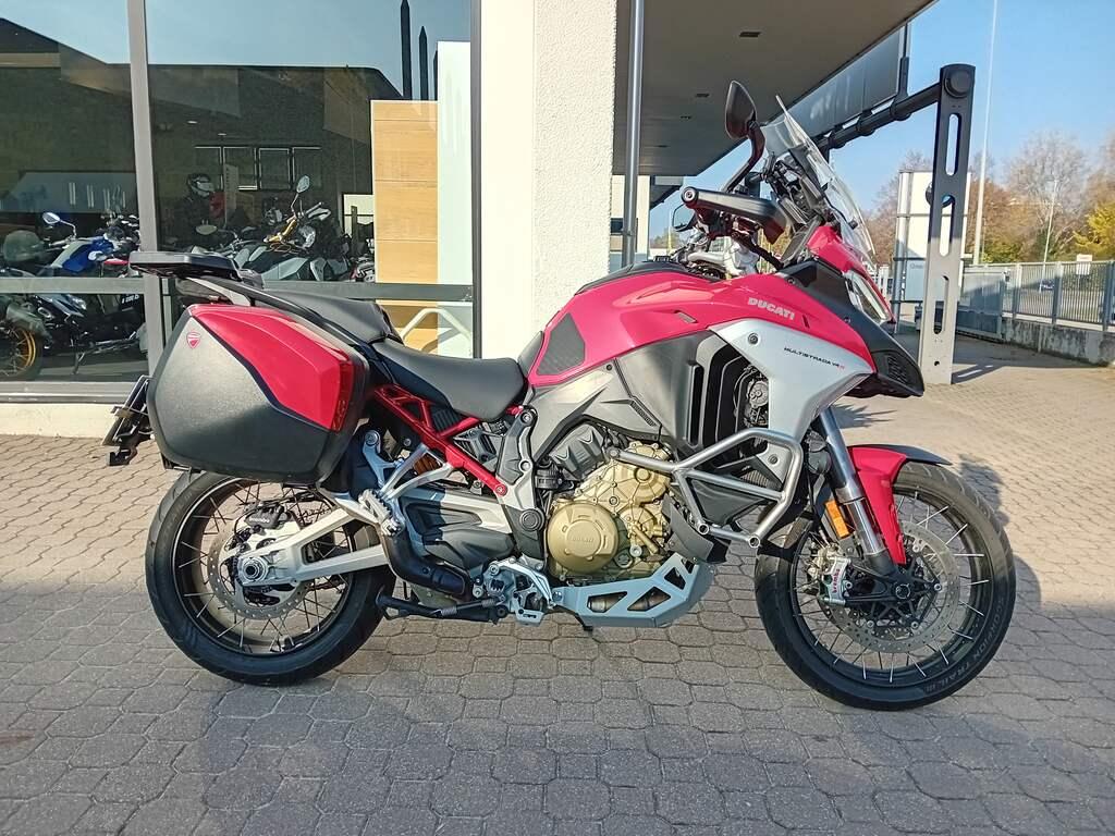 MULTISTRADA V4