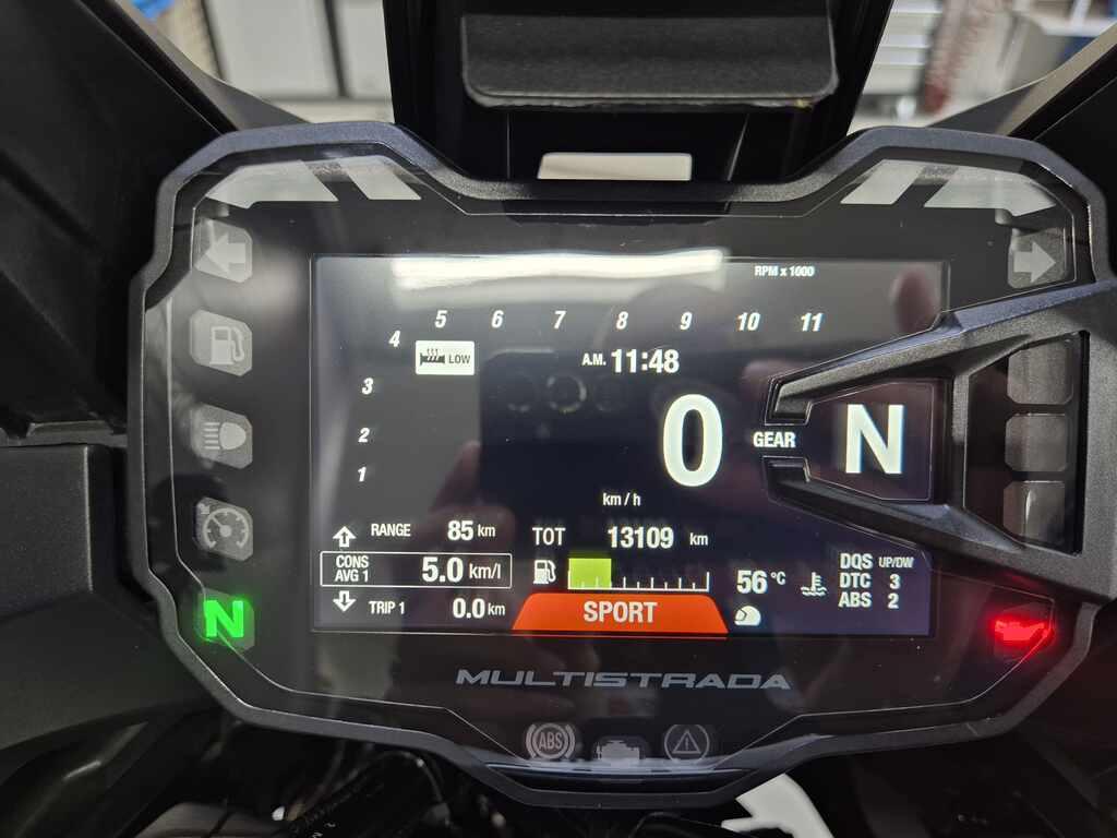 MULTISTRADA V2