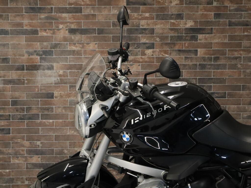 R 1200 R