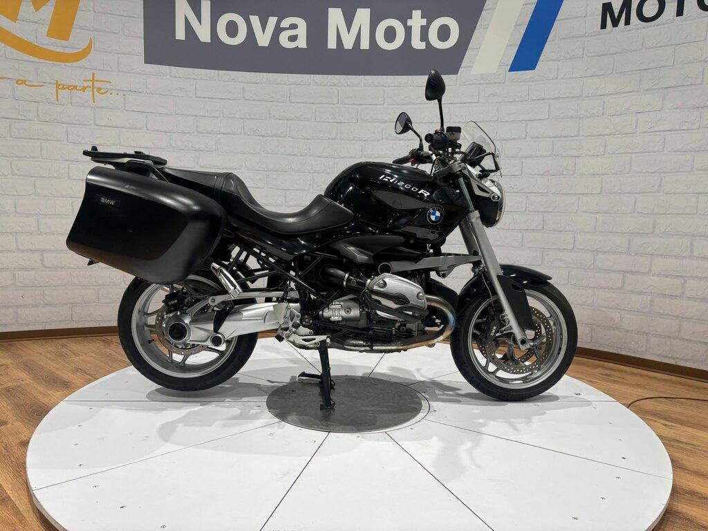 R 1200 R