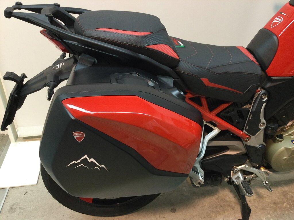 MULTISTRADA V4