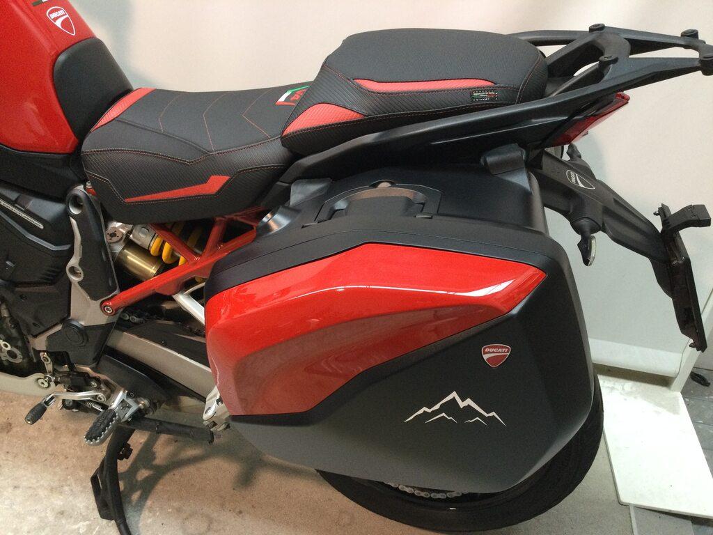 MULTISTRADA V4